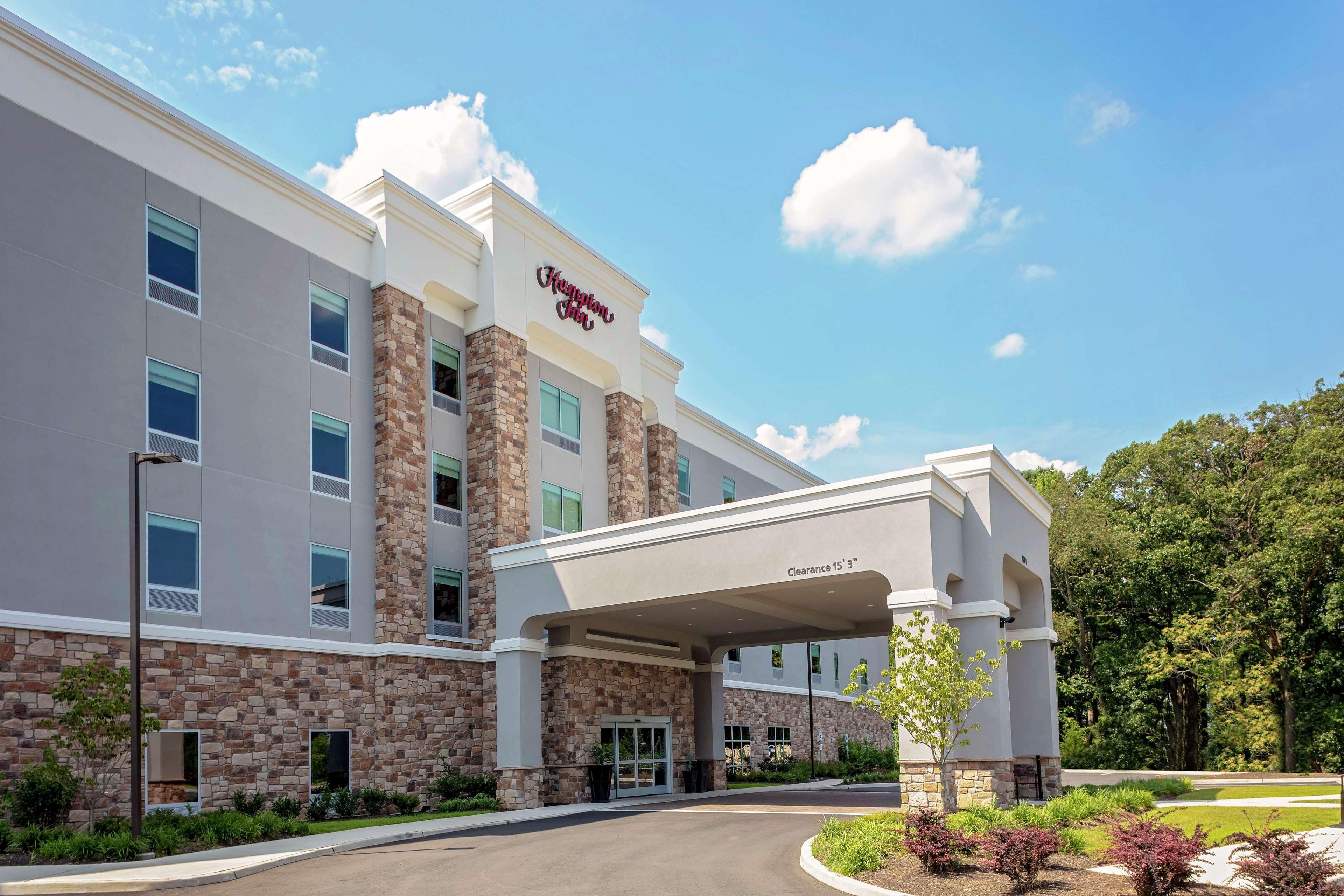 Hampton Inn Cranbury Екстериор снимка