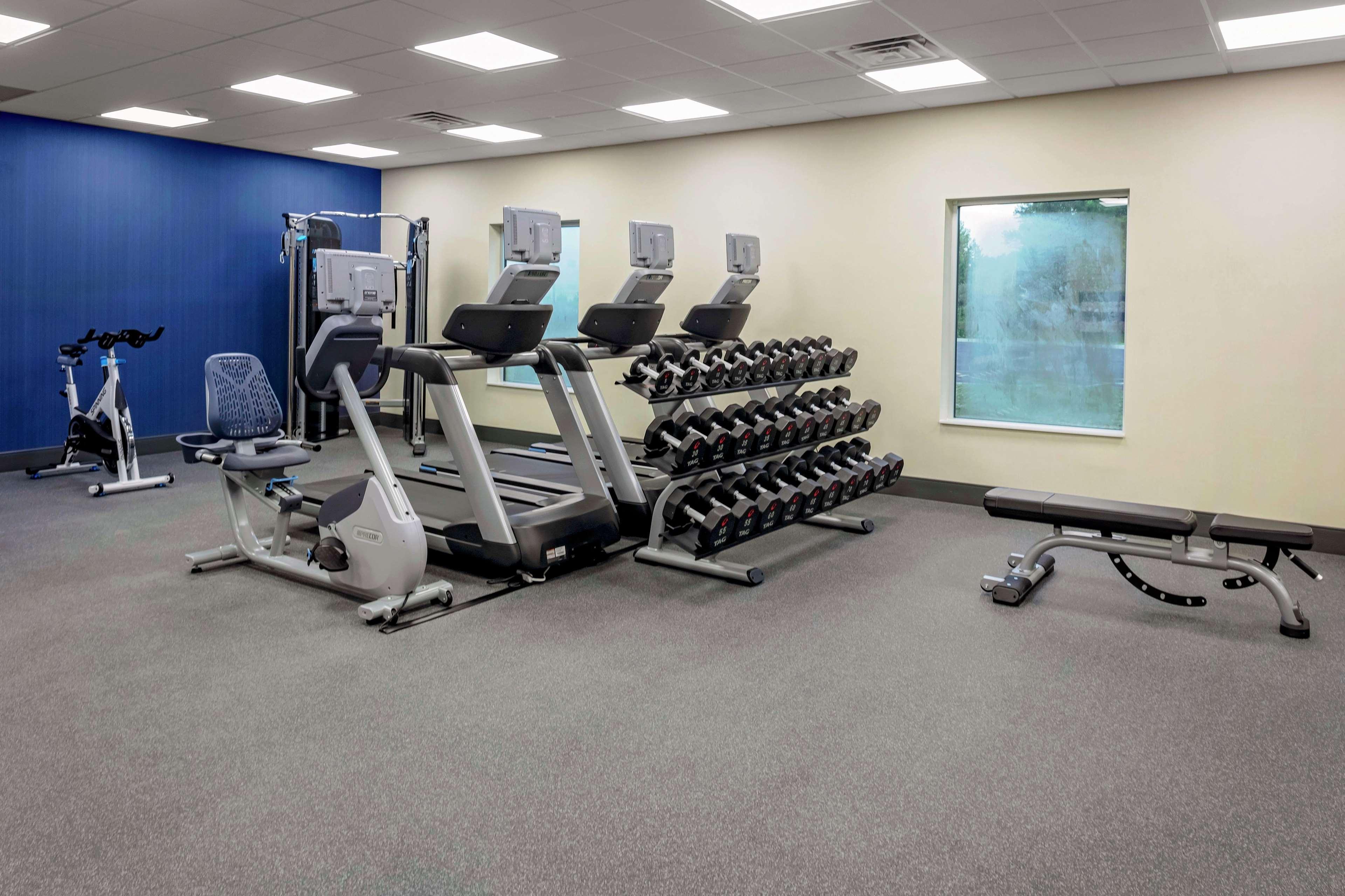 Hampton Inn Cranbury Екстериор снимка