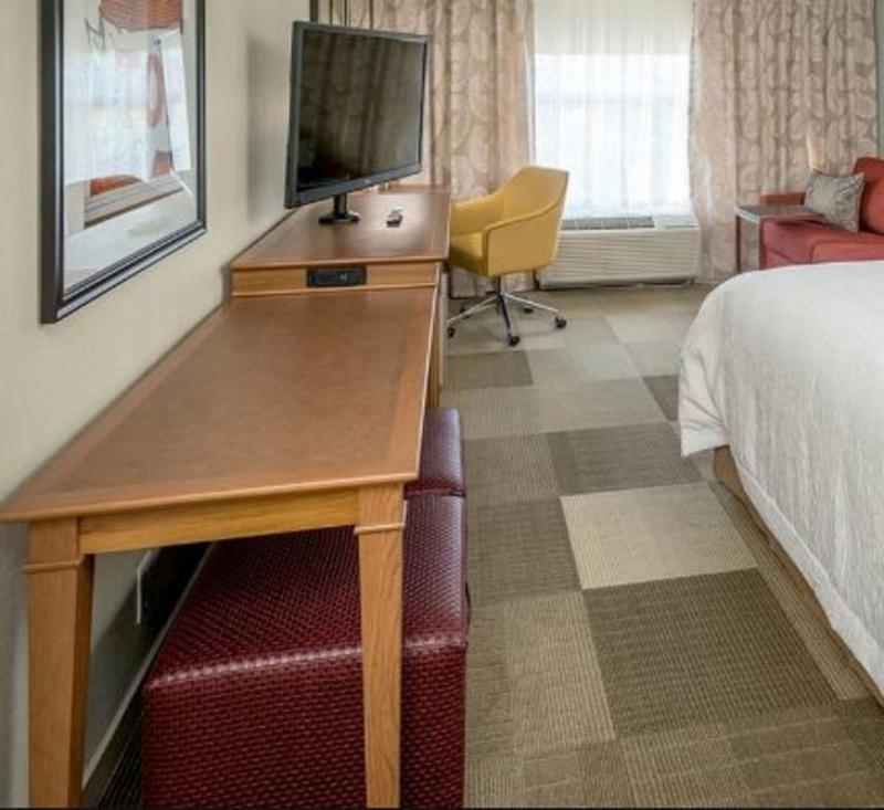 Hampton Inn Cranbury Екстериор снимка